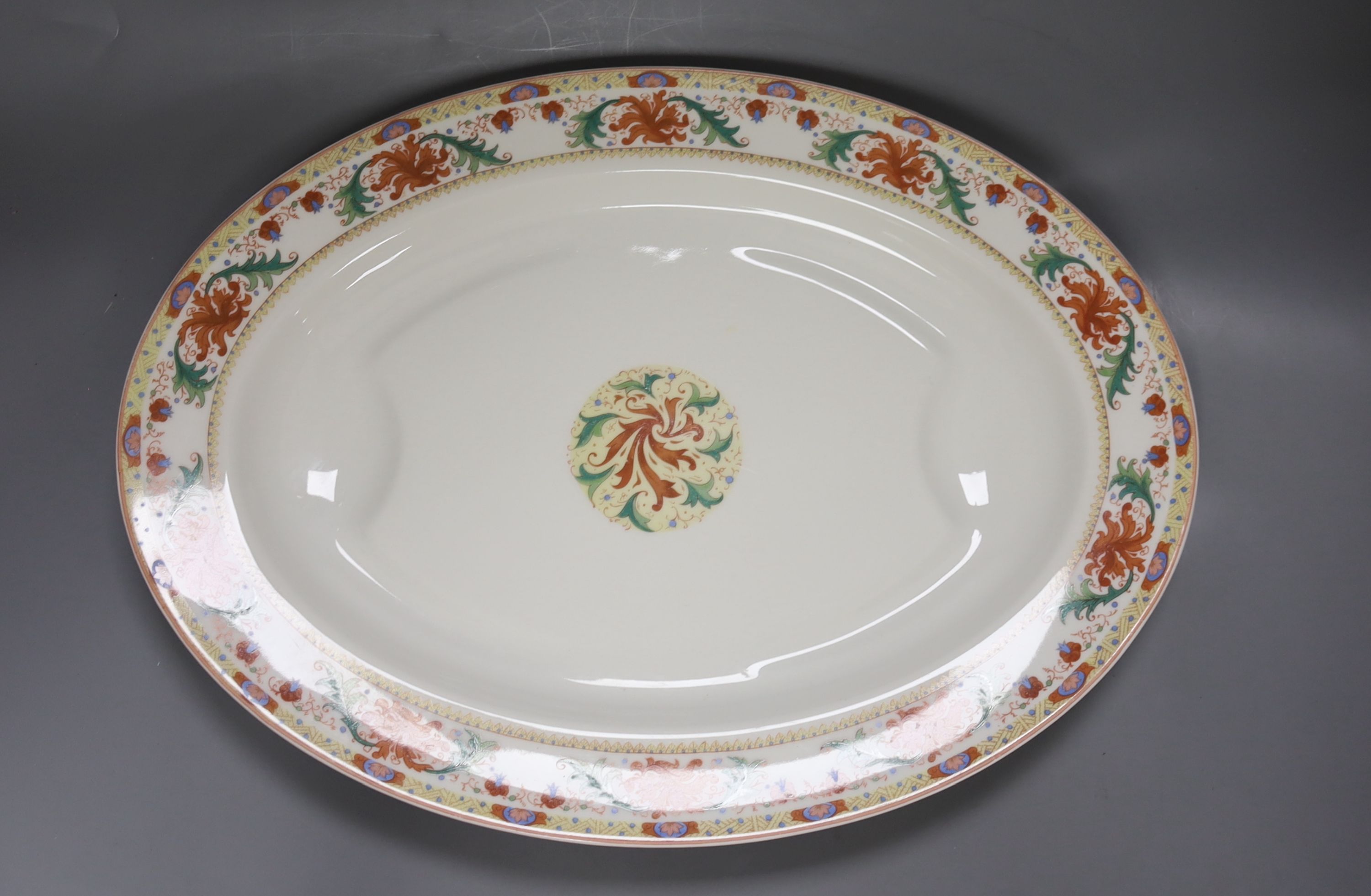 A Haviland Limoges part dinner service